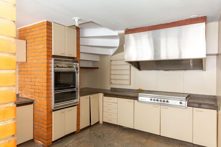 Casa à venda com 412m², 5 quartos e 3 vagasCozinha