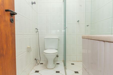 Casa à venda com 412m², 5 quartos e 3 vagasBanheiro 1