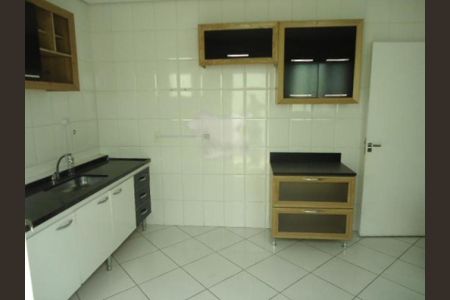 Casa à venda com 170m², 3 quartos e 3 vagas