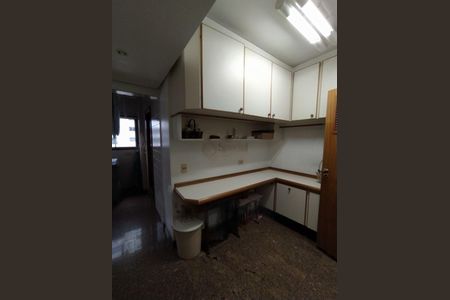 Apartamento à venda com 228m², 4 quartos e 3 vagas