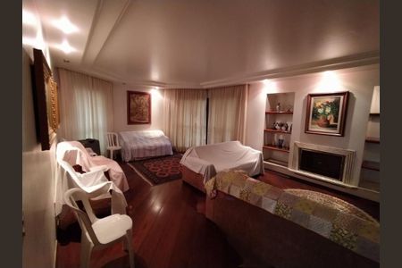 Apartamento à venda com 228m², 4 quartos e 3 vagas