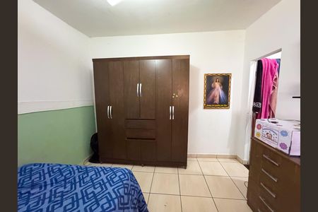 Casa à venda com 360m², 6 quartos e 2 vagas Casa à venda com 360m², 6 quartos e 2 vagasCasa 2 - Suíte
