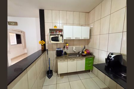 Casa à venda com 360m², 6 quartos e 2 vagas Casa à venda com 360m², 6 quartos e 2 vagasCasa 2 - Cozinha