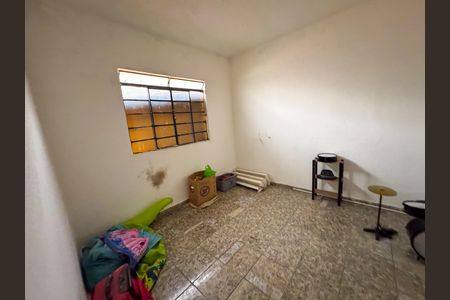 Casa à venda com 360m², 6 quartos e 2 vagas Casa à venda com 360m², 6 quartos e 2 vagasCasa - Quarto