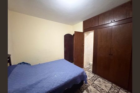 Casa à venda com 360m², 6 quartos e 2 vagas Casa à venda com 360m², 6 quartos e 2 vagasCasa 1 - Suíte 1