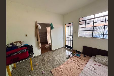 Casa à venda com 360m², 6 quartos e 2 vagas Casa à venda com 360m², 6 quartos e 2 vagasCasa 2 - Quarto 3