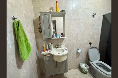 Casa à venda com 360m², 6 quartos e 2 vagas Casa à venda com 360m², 6 quartos e 2 vagasCasa 1 - Banheiro da Suíte 1