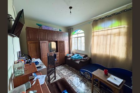 Casa à venda com 360m², 6 quartos e 2 vagas Casa à venda com 360m², 6 quartos e 2 vagasCasa 1 - Quarto 1