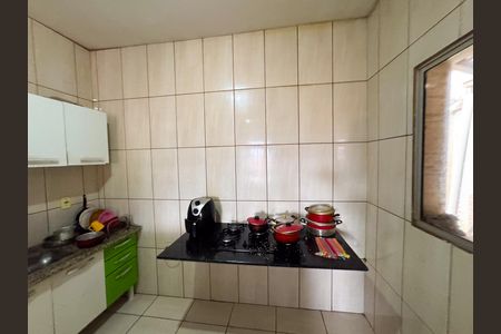 Casa à venda com 360m², 6 quartos e 2 vagas Casa à venda com 360m², 6 quartos e 2 vagasCasa 2 - Cozinha