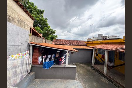 Casa à venda com 360m², 6 quartos e 2 vagas Casa à venda com 360m², 6 quartos e 2 vagasGaragem