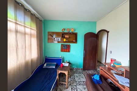Casa à venda com 360m², 6 quartos e 2 vagas Casa à venda com 360m², 6 quartos e 2 vagasCasa 1 - Quarto 1