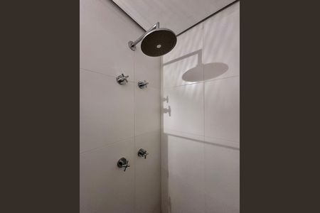 Studio à venda com 28m², 0 quarto e sem vaga Studio à venda com 28m², 0 quarto e sem vagaBanheiro