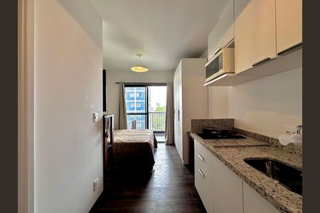 Studio à venda com 28m², 0 quarto e sem vaga Studio à venda com 28m², 0 quarto e sem vagaCozinha