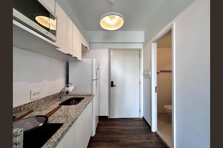 Studio à venda com 28m², 0 quarto e sem vaga Studio à venda com 28m², 0 quarto e sem vagaCozinha