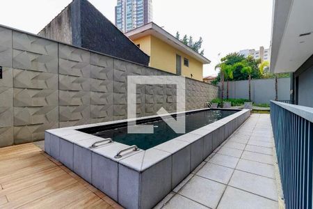 Studio à venda com 28m², 0 quarto e sem vaga Studio à venda com 28m², 0 quarto e sem vagaPiscina