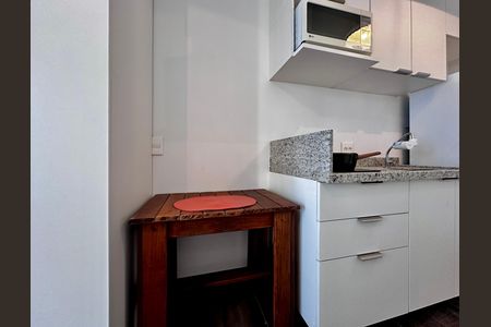 Studio à venda com 28m², 0 quarto e sem vaga Studio à venda com 28m², 0 quarto e sem vagaCozinha