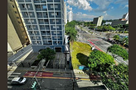 Studio à venda com 28m², 0 quarto e sem vaga Studio à venda com 28m², 0 quarto e sem vagaVista