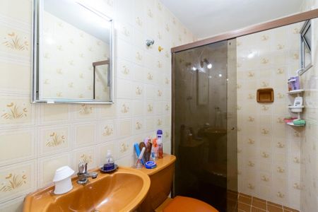 Apartamento à venda com 57m², 2 quartos e 1 vaga Apartamento à venda com 57m², 2 quartos e 1 vagaBanheiro