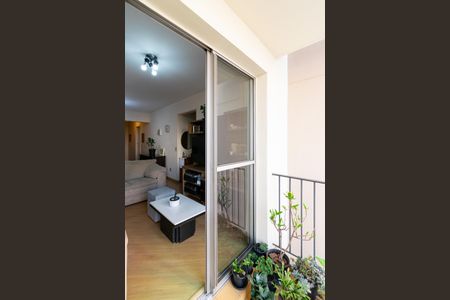 Apartamento à venda com 57m², 2 quartos e 1 vaga Apartamento à venda com 57m², 2 quartos e 1 vagaSacada