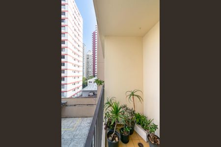 Apartamento à venda com 57m², 2 quartos e 1 vaga Apartamento à venda com 57m², 2 quartos e 1 vagaSacada