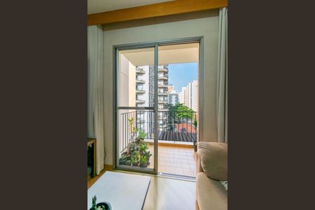 Apartamento à venda com 57m², 2 quartos e 1 vaga Apartamento à venda com 57m², 2 quartos e 1 vagaSacada