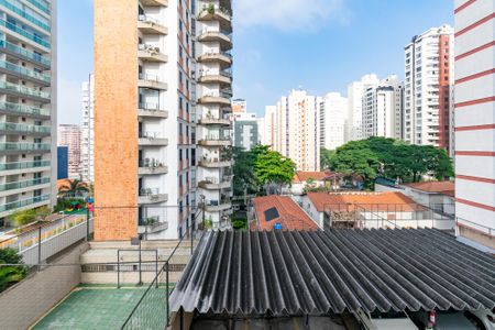Apartamento à venda com 57m², 2 quartos e 1 vaga Apartamento à venda com 57m², 2 quartos e 1 vagaVista da Sacada