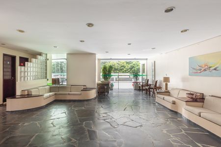 Apartamento à venda com 99m², 2 quartos e sem vagaSalão de Festas