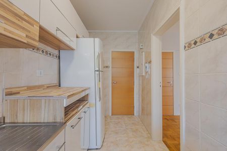 Apartamento à venda com 99m², 2 quartos e sem vagaCozinha