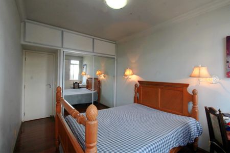 Apartamento à venda com 600m², 5 quartos e 4 vagasQuarto 1