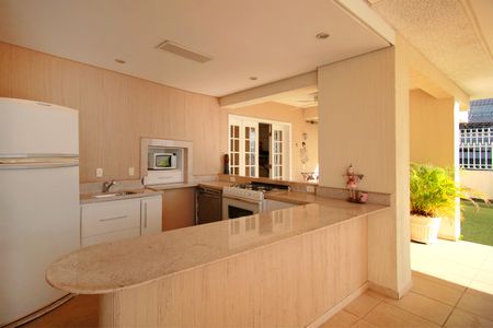 Apartamento à venda com 600m², 5 quartos e 4 vagasCobertura - Espaço Gourmet