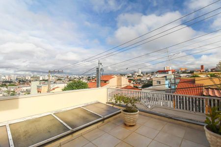 Casa à venda com 180m², 3 quartos e 2 vagas Casa à venda com 180m², 3 quartos e 2 vagasVaranda da Suite