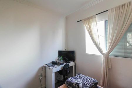 Casa à venda com 180m², 3 quartos e 2 vagas Casa à venda com 180m², 3 quartos e 2 vagasQuarto 2