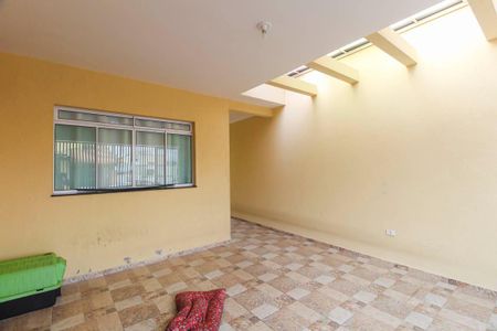 Casa à venda com 180m², 3 quartos e 2 vagas Casa à venda com 180m², 3 quartos e 2 vagasGaragem