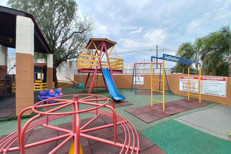 Apartamento à venda com 50m², 2 quartos e 1 vaga Apartamento à venda com 50m², 2 quartos e 1 vagaÁrea comum - Playground