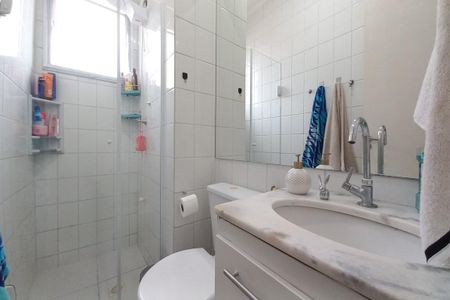 Apartamento à venda com 50m², 2 quartos e 1 vaga Apartamento à venda com 50m², 2 quartos e 1 vagaBanheiro
