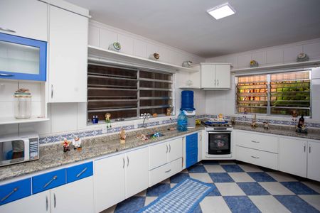 Casa para alugar com 250m², 3 quartos e 3 vagasCozinha