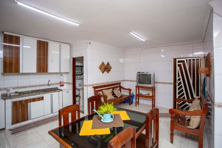 Casa para alugar com 250m², 3 quartos e 3 vagasEspaço Gourmet