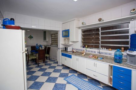 Casa para alugar com 250m², 3 quartos e 3 vagasCozinha