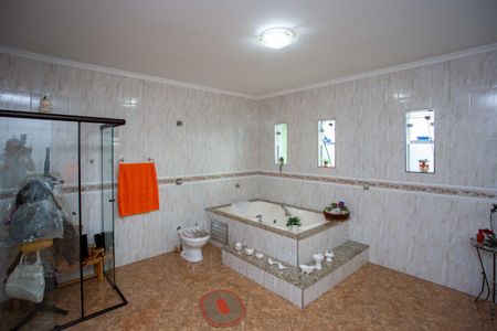 Casa para alugar com 250m², 3 quartos e 3 vagasBanheiro da Suíte