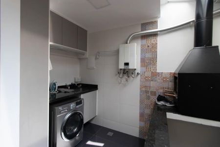 Casa de condomínio à venda com 120m², 3 quartos e 2 vagasÁrea de Serviço