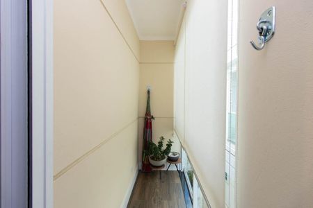 Casa de condomínio à venda com 120m², 3 quartos e 2 vagasSacada