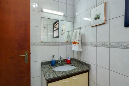 Apartamento para alugar com 70m², 2 quartos e 1 vaga Apartamento para alugar com 70m², 2 quartos e 1 vagaBanheiro