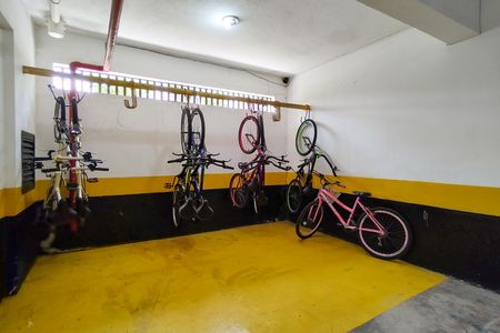 Apartamento para alugar com 70m², 2 quartos e 1 vaga Apartamento para alugar com 70m², 2 quartos e 1 vagaBicicletário