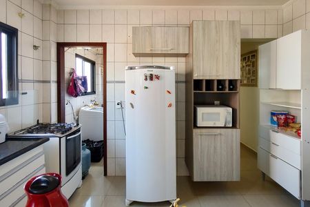 Apartamento para alugar com 70m², 2 quartos e 1 vaga Apartamento para alugar com 70m², 2 quartos e 1 vagaCozinha