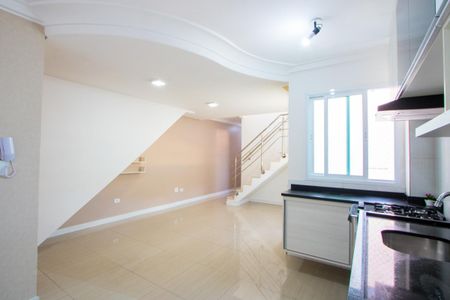 Apartamento à venda com 96m², 2 quartos e 1 vaga Apartamento à venda com 96m², 2 quartos e 1 vagaCozinha
