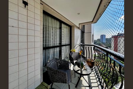 Apartamento à venda com 140m², 3 quartos e 3 vagasSacada