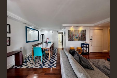 Apartamento à venda com 140m², 3 quartos e 3 vagasSala