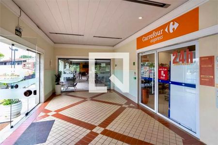 Apartamento à venda com 140m², 3 quartos e 3 vagasÁrea comum - Mercadinho