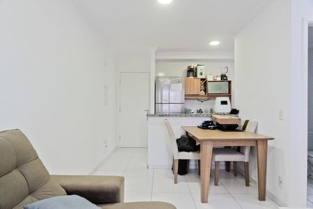 Apartamento para alugar com 45m², 2 quartos e 1 vagaSala