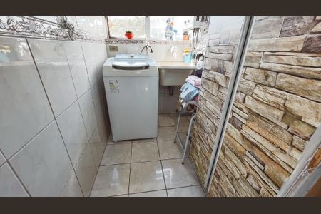 Apartamento à venda com 60m², 2 quartos e 1 vagaÁrea de Serviço